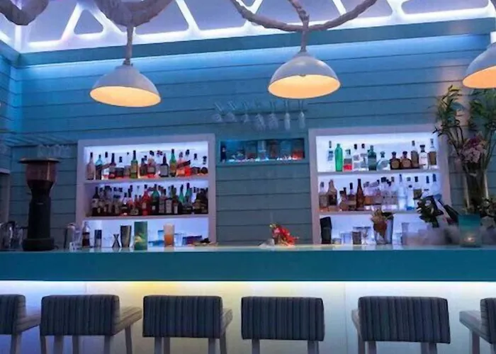 Magas Ξενοδοχείο 2*