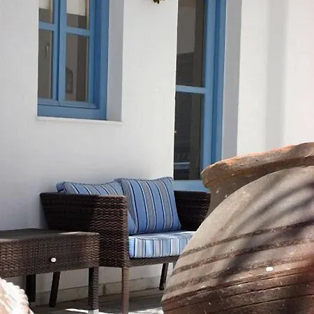 Ξενοδοχείο Magas 2*